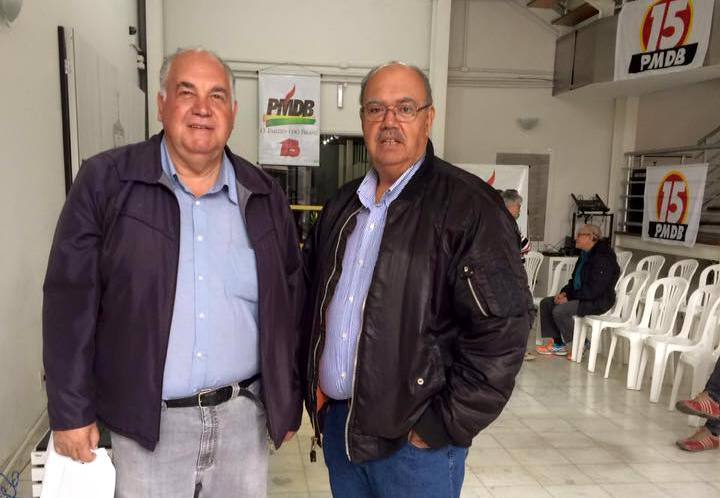Waldemar Lemes Filho à direita quer construir um centro cultural se for eleito prefeito